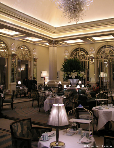 42-Afternoon tea Claridges.jpg